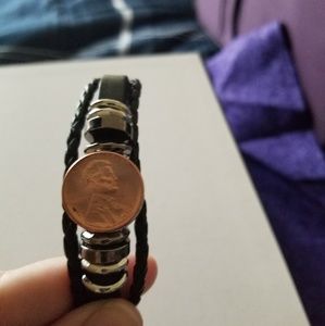 Treasure snap bracelet